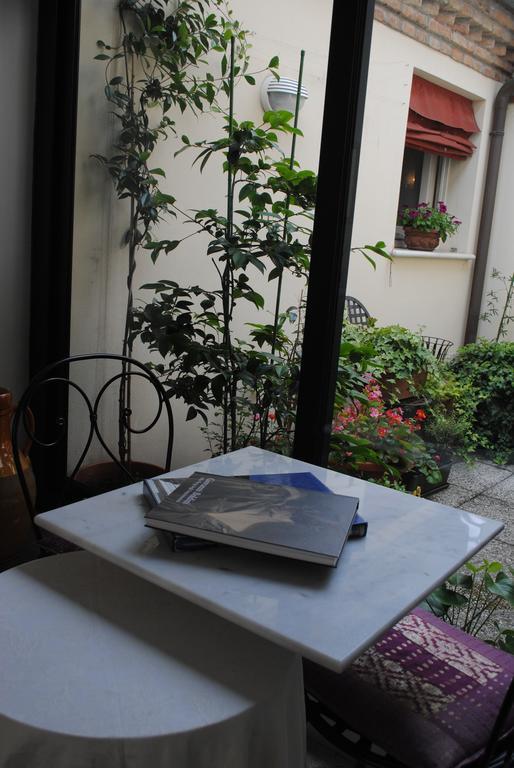 Il Bagattino Bed & Breakfast Ferrara Eksteriør bilde